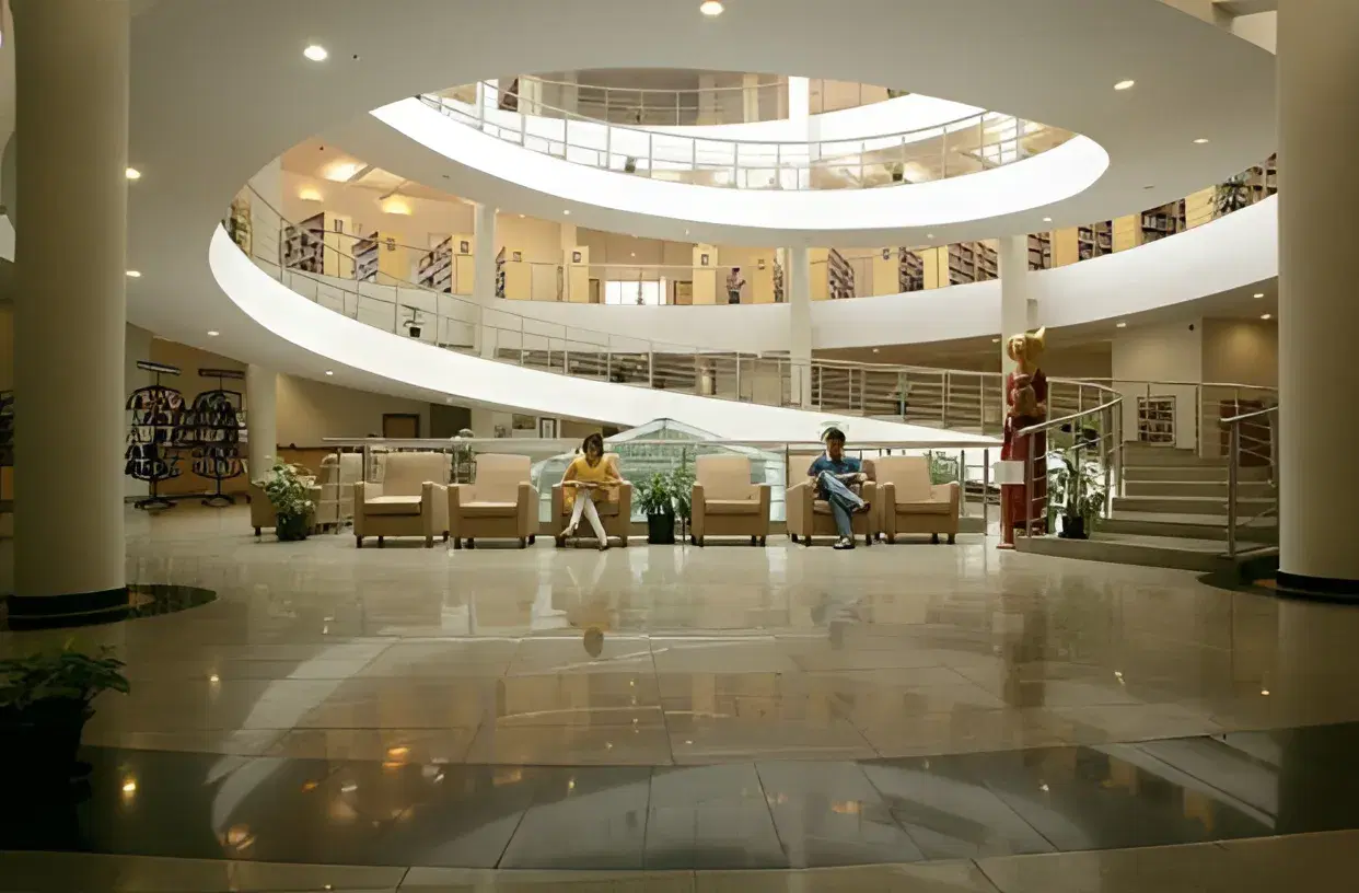 ISB Hyderabad academic infrastructure photo 4